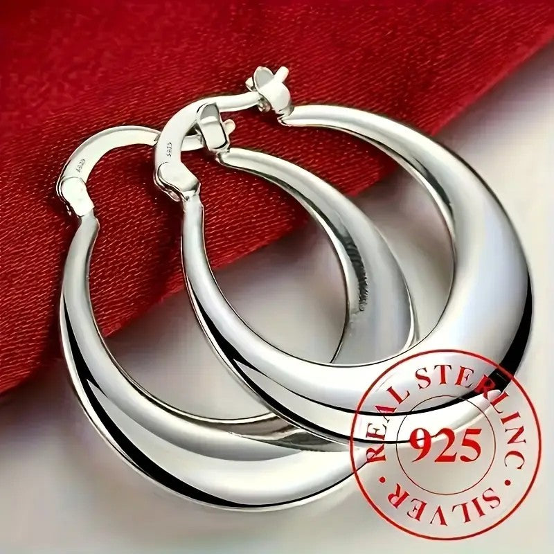 Elegant Circle Hoop Earrings – Smooth Lines Minimalist Women’s Earrings - Accrosstheglobe Store