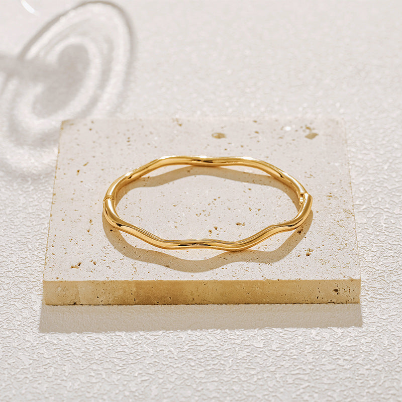 Simple Golden Bangle – Minimalist Gold-Tone Bracelet for Women - Accrosstheglobe Store